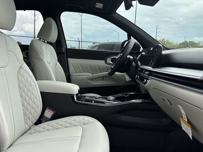 2026 Kia Sorento Hybrid - Photo 27