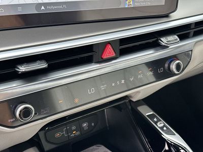 2026 Kia Sorento Hybrid - Photo 19