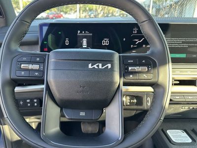 2027 Kia Telluride Hybrid - Photo 13