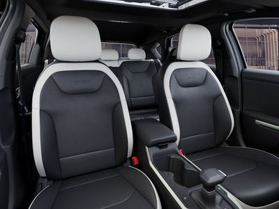 2026 Kia K4 Hatchback - Photo 15