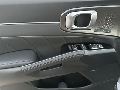 2026 Kia Sorento Hybrid - Photo 30