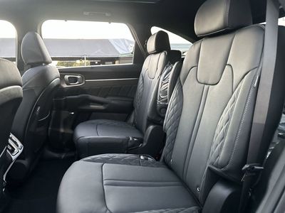 2026 Kia Sorento Hybrid - Photo 25