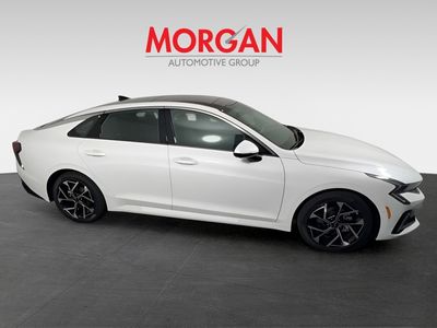 2026 Kia K5 - Photo 6