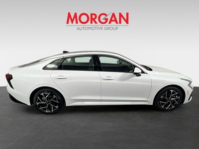 2026 Kia K5 - Photo 8