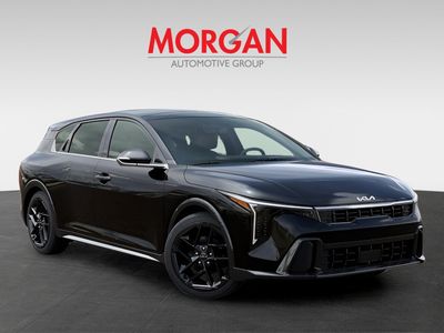 2026 Kia K4 Hatchback - Photo 8