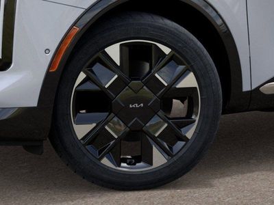 2026 Kia Sportage — photo 9 view