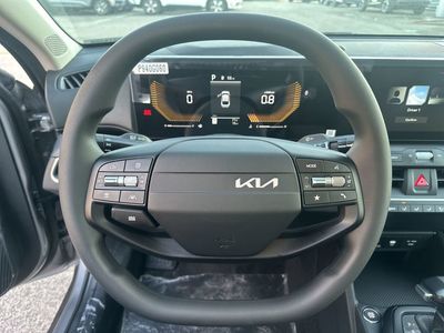 2026 Kia K4 — photo 13 view