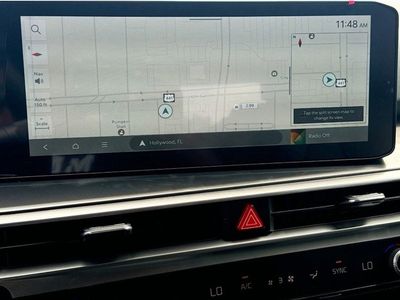 2025 Kia Sorento - Photo 12
