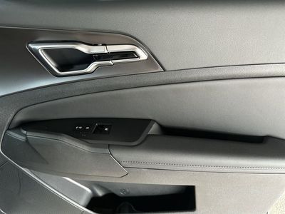 2026 Kia Sportage — photo 27 view