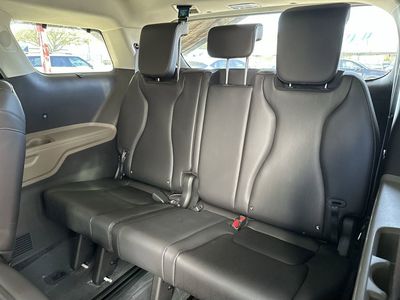 2026 Kia Carnival Hybrid - Photo 24