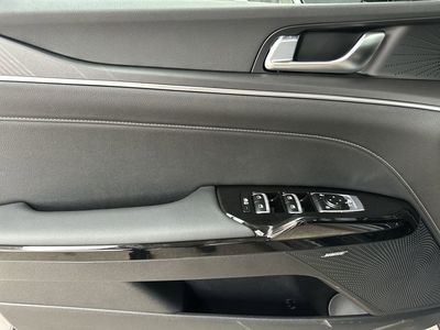 2026 Kia K5 - Photo 30