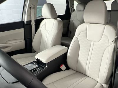 2026 Kia Sorento — photo 13 view