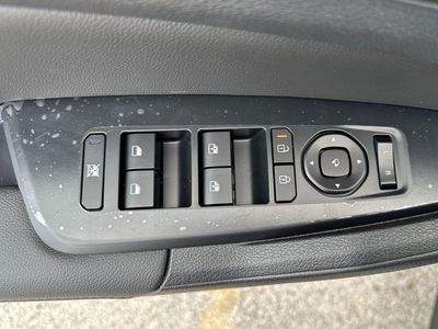 2026 Kia Sportage - Photo 17
