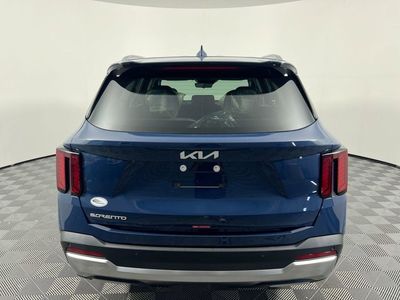 2026 Kia Sorento — photo 9 view