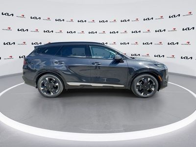 2026 Kia Sportage — photo 9 view
