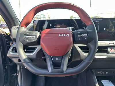 2026 Kia K4 Hatchback - Photo 13