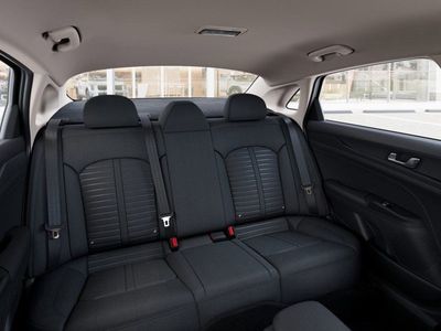 2026 Kia K5 — photo 16 view