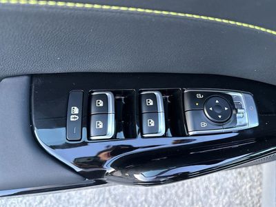 2026 Kia K5 - Photo 16