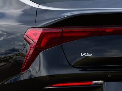 2026 Kia K5 — photo 11 view
