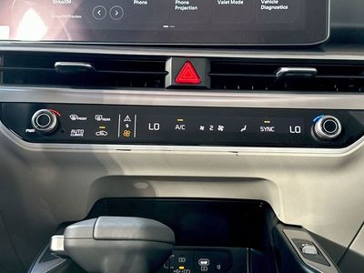 2026 Kia Sorento — photo 18 view