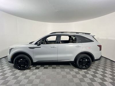 2025 Kia Sorento - Photo 10