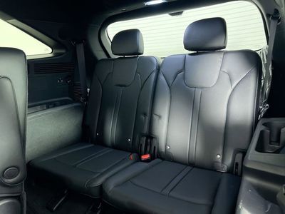 2025 Kia Sorento - Photo 39