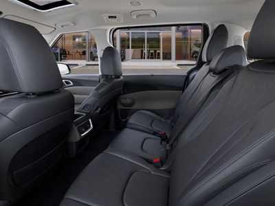 2026 Kia Carnival Hybrid - Photo 18