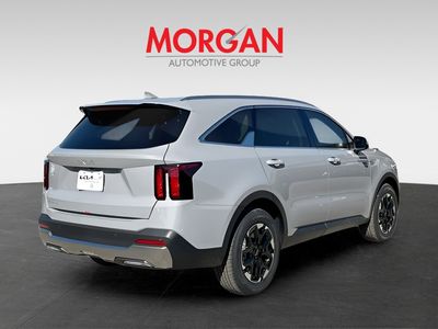 2026 Kia Sorento — photo 8 view