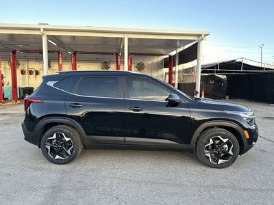 2026 Kia Seltos — photo 9 view