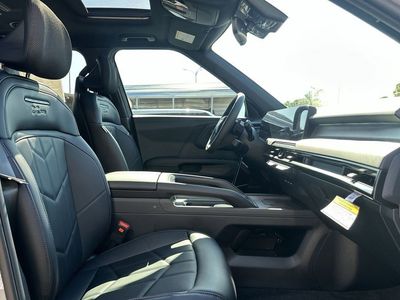2027 Kia Telluride - Photo 25