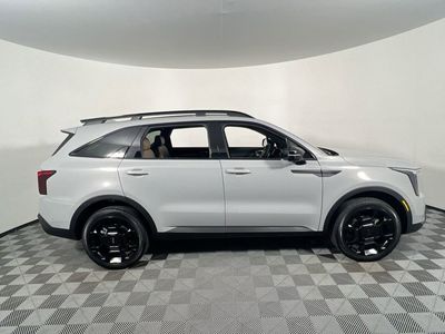 2025 Kia Sorento - Photo 18