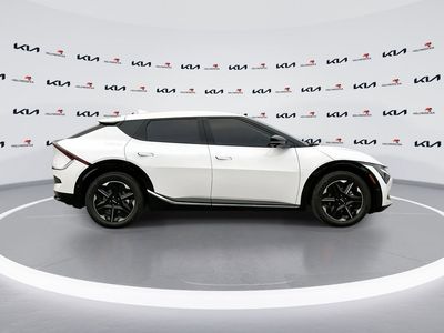 2025 Kia EV6 - Photo 9