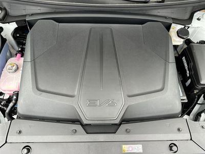 2025 Kia EV6 - Photo 10