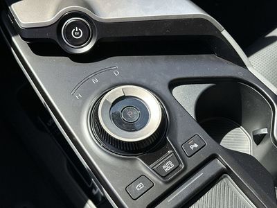 2025 Kia EV6 - Photo 22