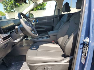 2025 Kia Sorento - Photo 14