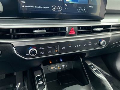 2026 Kia Sorento — photo 39 view