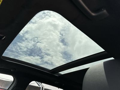 2025 Kia Sorento - Photo 19