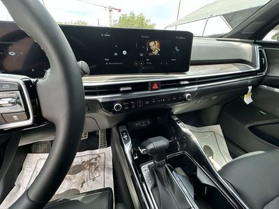2025 Kia Sorento - Photo 24