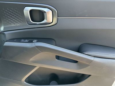 2026 Kia Sorento - Photo 25
