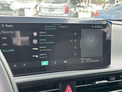 2025 Kia EV6 - Photo 14