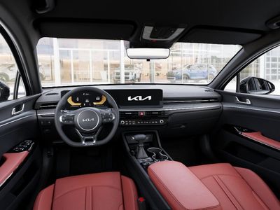 2026 Kia K5 — photo 14 view