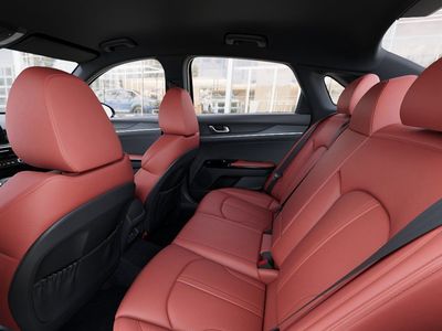 2026 Kia K5 — photo 18 view