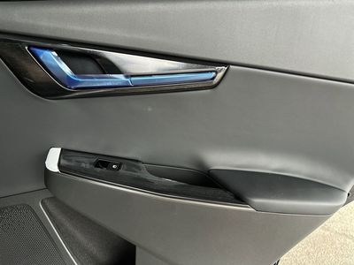 2025 Kia EV6 - Photo 27