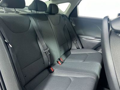 2026 Kia K4 - Photo 32