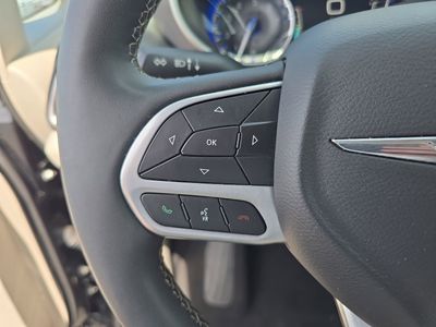2024 Chrysler Pacifica - Photo 22