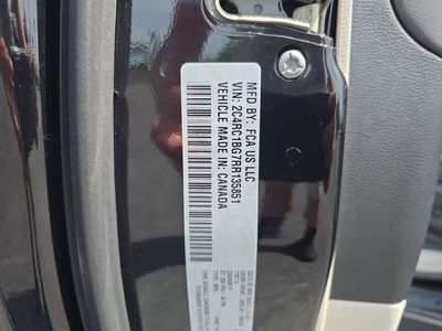 2024 Chrysler Pacifica - Photo 30