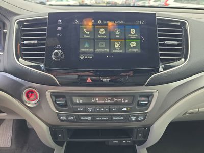2020 Honda Pilot - Photo 18