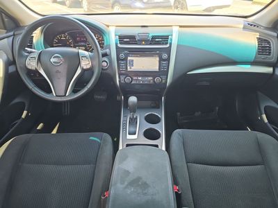 2015 Nissan Altima - Photo 9