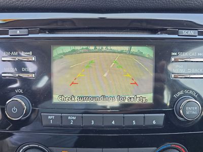 2017 Nissan Rogue - Photo 18