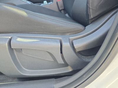 2017 Nissan Rogue - Photo 16